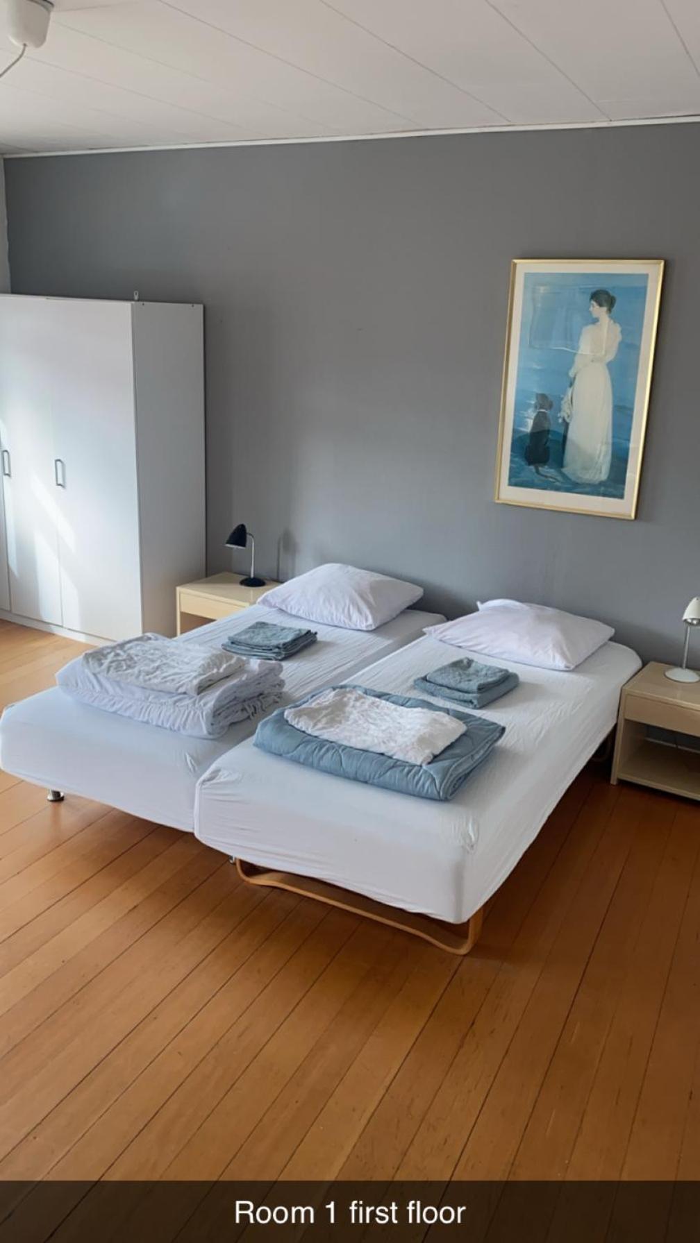 Byens Bed And Bath Bed & Breakfast Наксков Екстериор снимка